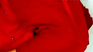 Mc Akira Dancing And Exhibiting Herself