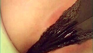 i saw this cute girl with her panties all soakin wet, it was so hot