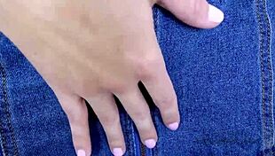 Hey, this fierce and flawless model got fucked during her modeling audition, what a surprise!