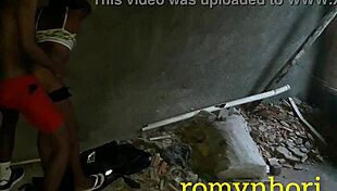 novinha de shortinho da favela no rio de janeiro fudendo na casa abandonada 😈