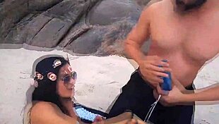 Fui Na Praia Naturista Fazer Sexo Ao Ar Livre