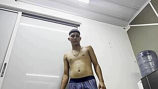 Mi Hermanastro Me Folla Tan Rico, Mi Vagina Lubrica De Placer!