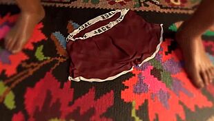 Madre Convence A Su Hijo De Follar