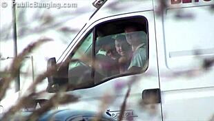 I joiin extrem street threesom with teen