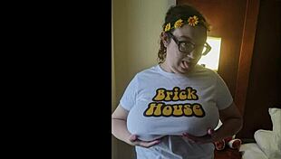 Ms Brick House's Black Cock Cum Swallow Show!