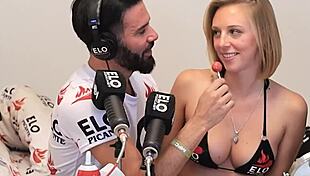 Lovely Lo In The Preview Of The Spicy Room Cute Interview Casting In Usa