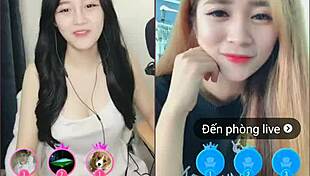 two cute girl in livestream uplive