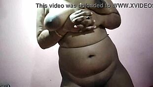 CHUBBY BIG ASS DESI Bhabhi Maa FUCKED HARD!!