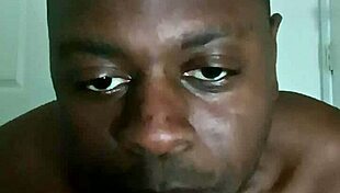 Girl Tells Joke Then Masturbates Solo on Ass