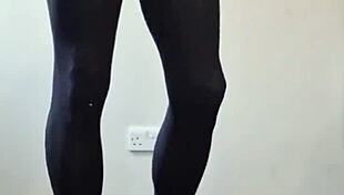 'do you see this big tranny cock cumming in pantyhose?'