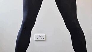 'do you see this big tranny cock cumming in pantyhose?'