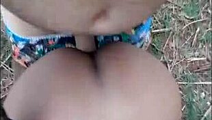 Pequena caipira with old boot went to sugarcane field dancing funk and fucking hard!