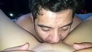 lambendo a xereca da loira e fazendo ela gozar gostoso com big cock homemade