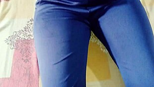 Oh, Bhabhi's Tight Anal Virgin Fucking In Doggy!