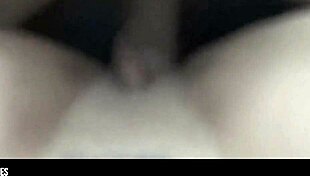 hot babe with big ass fucks well-endowed guy