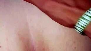 My wive fills my cok with her milk