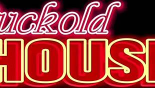 Mulher casada se abrindo toda para dar o cu num menage a trois?