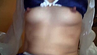 美ケツ個撮モデルに性欲が抑えられませんでした！密室でパイパンマ●コにどさくさ紛れ中出し！【しいな 22 】