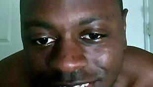 Girl Tells Joke Then Masturbates Solo on Ass