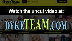 Asian Lesbian Scissoring