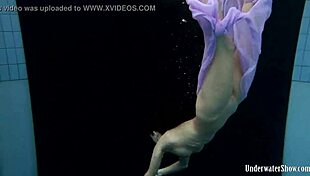 Blackhaired Aneta In The Pool