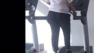 Big Booty Treadmill Girl