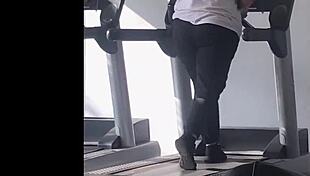 Big Booty Treadmill Girl