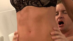 the milf wife cougar gets hardfucked in a quick rough session