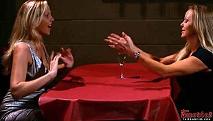 Julia Ann And Dyanna Lauren Kiss, Lick Pussies Hard!