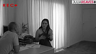 She impresses boss during job interview