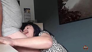 Klaudiaambergirl As Sexy CEO MILF Masturbating At Work