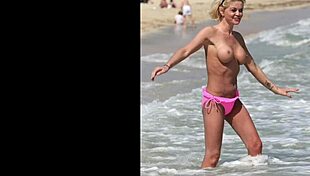 Danniella Westbrook Participates In A Jerkoff Challenge Contest With Detailed Instructions And Actions