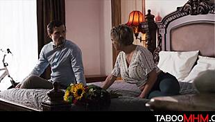 First Time In Swing House, Cum In My Pussy For Cuckold!