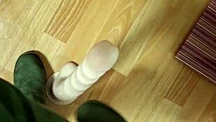 do you want to play with elza kom's domination and fisting?