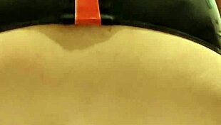 latexi69 explores butt plug sensations