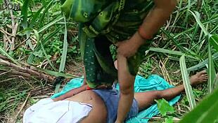 Hot sexy indian wife sadi sex