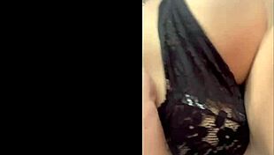 montando su rica verga en el trabajo me encanta como me lo cojo de rico