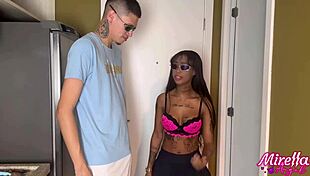 eu e meu cunhado fazemos putarias quando minha meia irm� vira as costas?