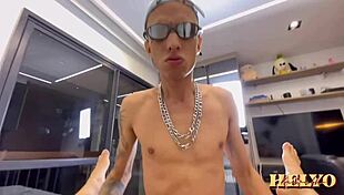 I wen to ask my neighbr for sum sugar, but got anal instead