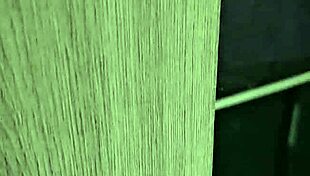 i saw this mature latina with big tits and ass masturbating and she really wants cock