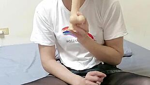 I can't get enough of shemale Tingxuan's barefoot blowjob in black stockings