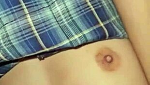 delicate skinny gives me her body in amateurs