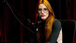 Questionava Tudo Namora O Melhor Amigo Pediu Para Ir No Puteiro E Decidiu Ir Na Casa De Swing Por Causa Do Parceiro - Bella Ruiva Watch On Sheer Red