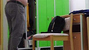 Umziehen auf der Arbeit