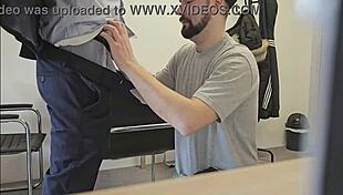 Straight Insurance Broker Convinced to Try It!