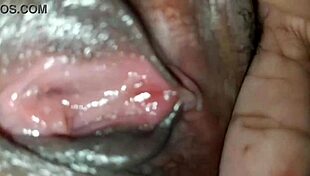 pinay mommy bent over, her big pussy licked deeply, then creampied 😍