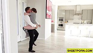 Whoa, Aria Sky Ginger Teen Gets Fucked With Big Cock And Facial