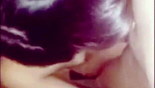 indian teen gives nude blowjob to boyfriend