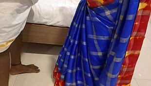 Tamil Married Salesgirl Fucks Indian Desi Men with Monster Cock in Hot Rough Wet Sex with Screaming Orgasm