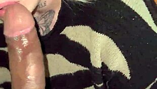 quería que le chupe la pija y le di una rica mamada, deepthroat homemade slut